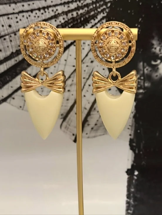 Vintage Estate Givenchy Cream Enamel Crystal Greek Key Bow Gold Earrings - Picture 2 of 16
